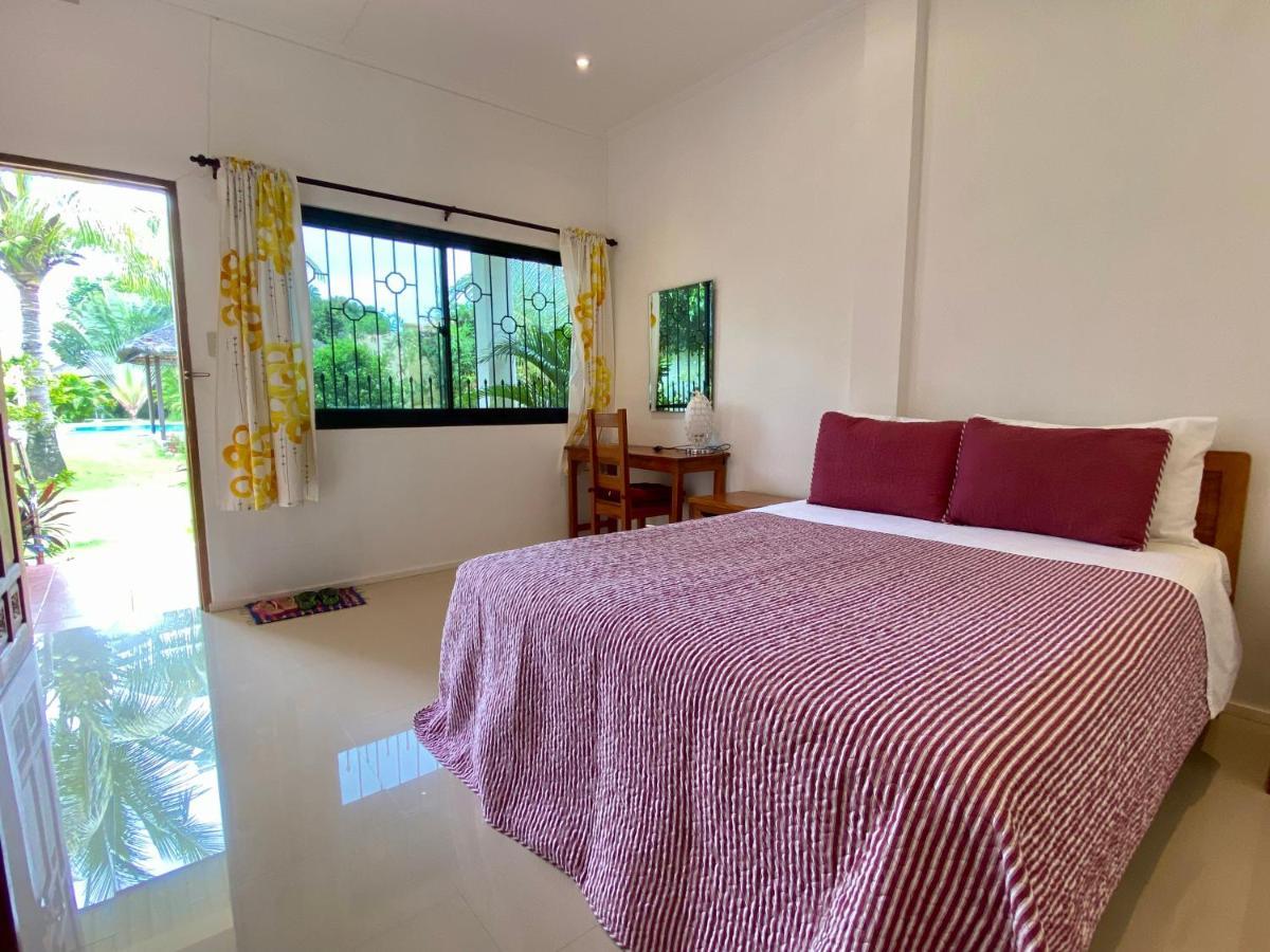 Strutz Art Garden Resort Bangued Exterior photo