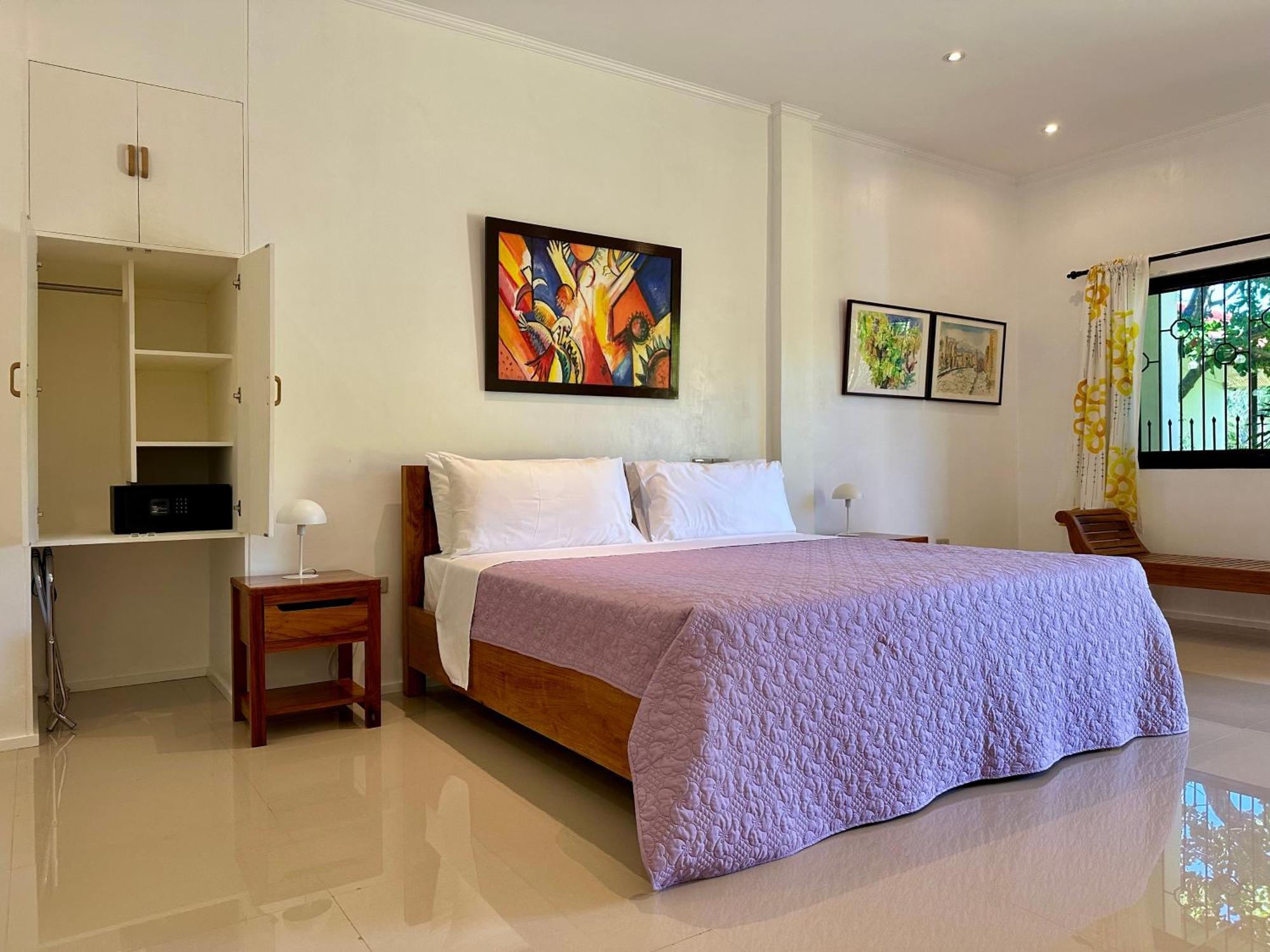 Strutz Art Garden Resort Bangued Exterior photo